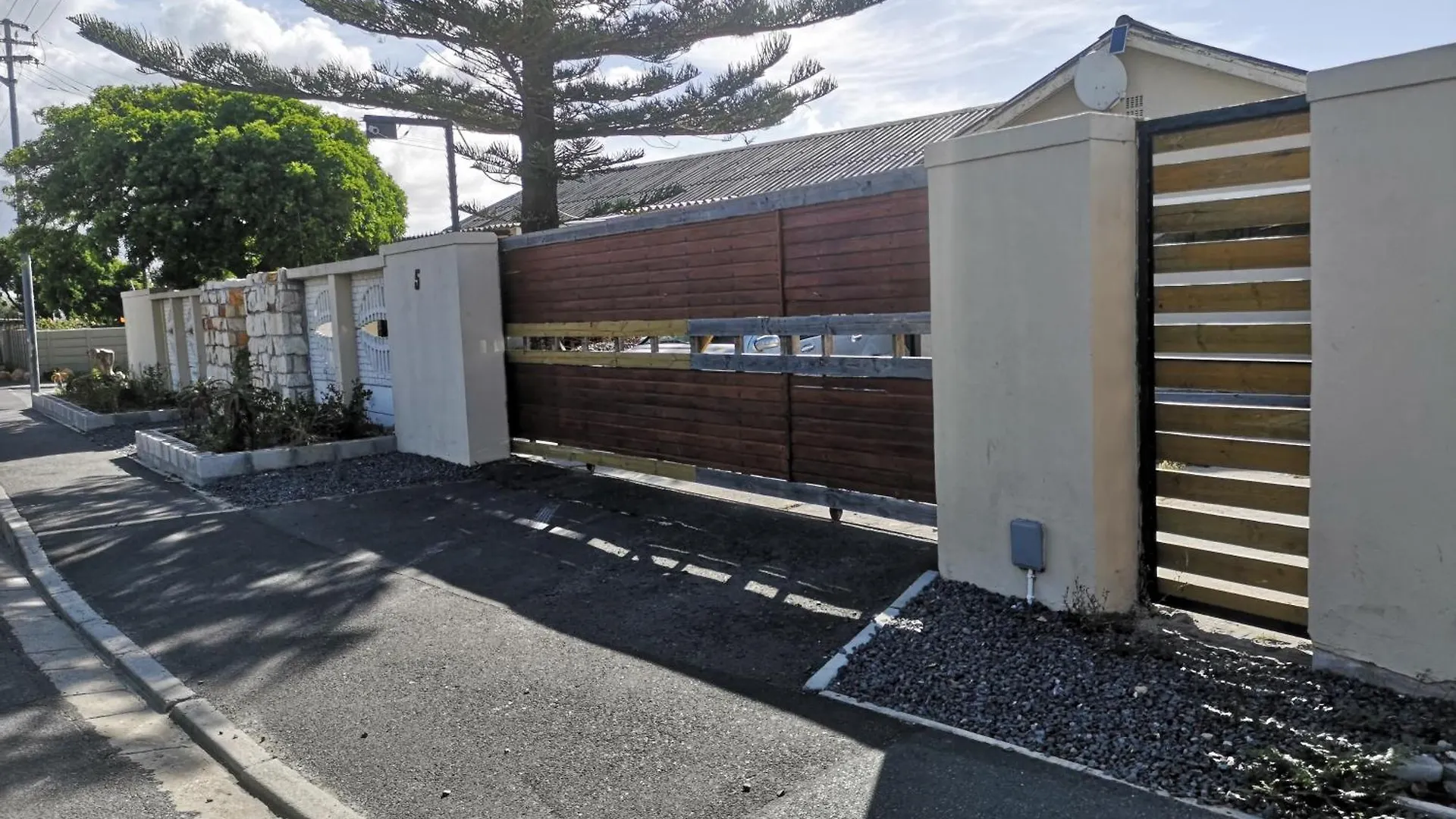 Homestay Coastal Cozy 1 Apartment Cape Town South Africa